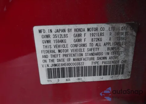 2013 Honda Fit Sport z USA, uszkodzony, nr VIN JHMGE8H59DC003822